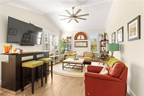 2346-2346 57th Cir, Vero Beach, FL, 32966-4621 | Card Image