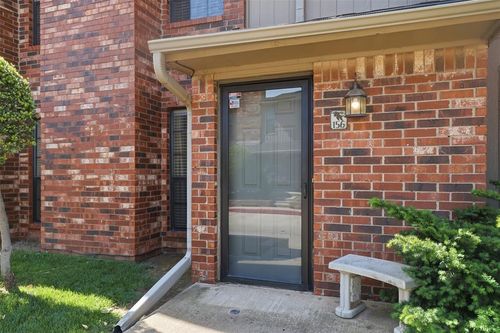 156-6500 N Grand Blvd, Oklahoma City, OK, 73116-3428 | Card Image