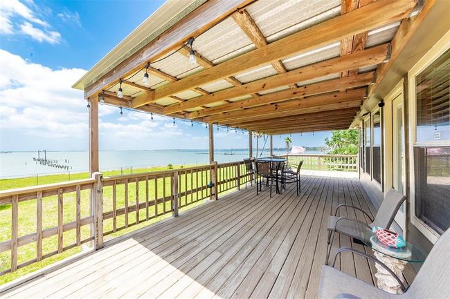 1102 15 Th St, House other with 2 bedrooms, 2 bathrooms and null parking in San Leon TX | Image 40