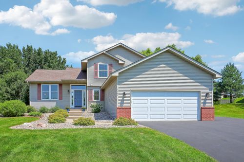 7144 Taylor Dr, Savage, MN, 55378-3215 | Card Image