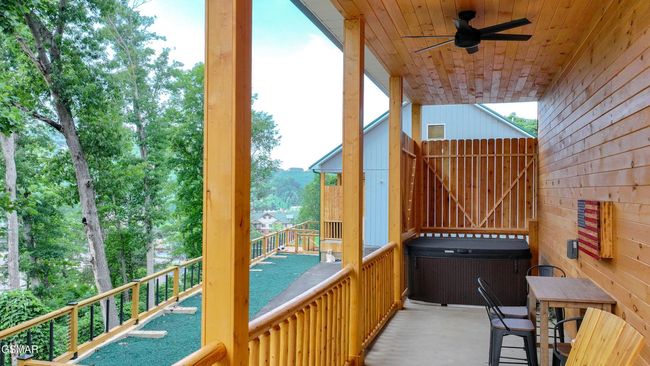 617 Davenport Rd, House other with 3 bedrooms, 3 bathrooms and null parking in Gatlinburg TN | Image 28