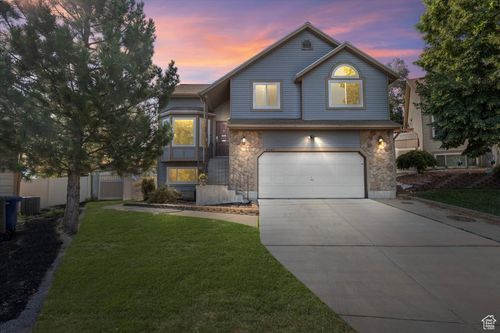 4543 Hertford Dr, West Valley City, UT, 84119-6614 | Card Image