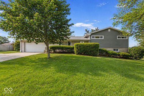 2195 Brewer Dr, Indianapolis, IN, 46227-5703 | Card Image