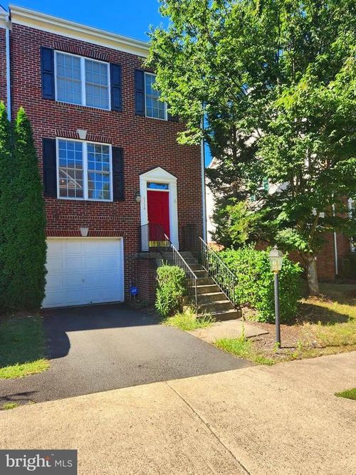 6310 Cullen Pl, HAYMARKET, VA, 20169-5400 | Card Image