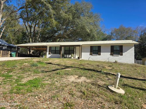1002 S Weeks St, Bonifay, FL, 32425-3051 | Card Image