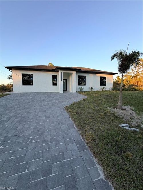 205 E 17th St, Lehigh Acres, FL, 33972-7224 | Card Image