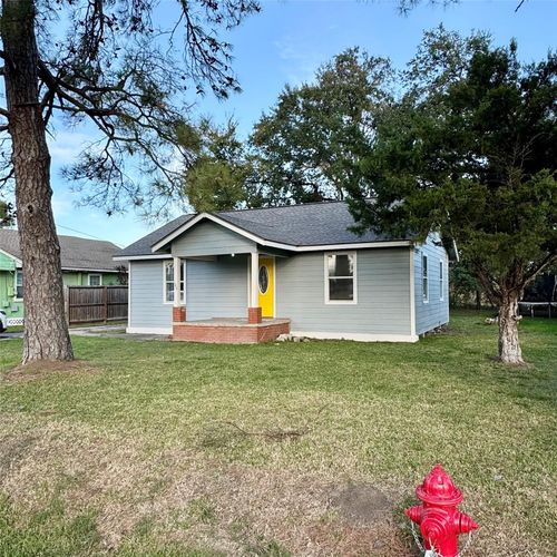 109 Gossett St, Highlands, TX, 77562-2807 | Card Image