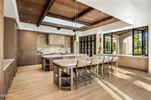 4901 E Berneil Dr, Paradise Valley, AZ, 85253-1521 | Card Image