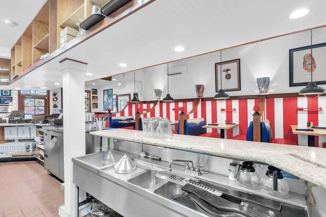 1110 rest 3 sink | Image 9