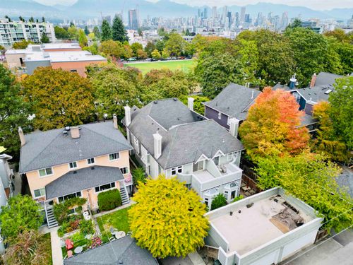 1966 W 11th Ave, Vancouver, BC, V6J2C6 | Card Image