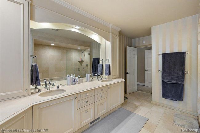 4889 Ardmore Dr, House other with 4 bedrooms, 4 bathrooms and null parking in Bloomfield Township MI | Image 23