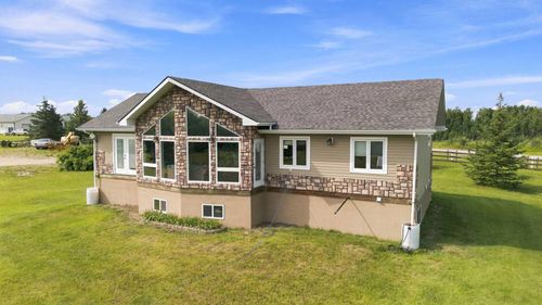 87-742033 Range Road 53, Sexsmith, AB, T0H3C0 | Card Image