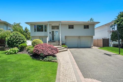 1827 Roberta Ln, Merrick, NY, 11566-2854 | Card Image