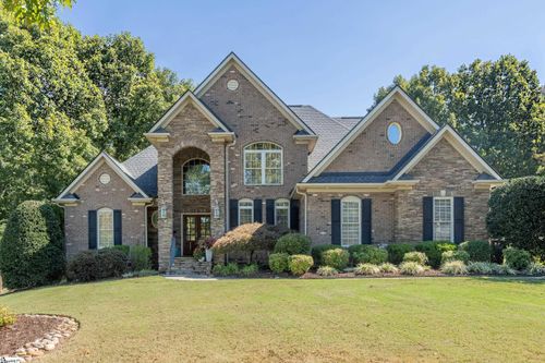 121 Garden Park Dr, Anderson, SC, 29621-7666 | Card Image