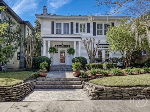 137 E 51st St, Savannah, GA, 31405-2140 | Card Image