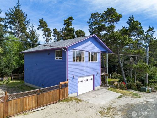 30812 J Pl, Ocean Park, WA, 98640-5062 | Card Image