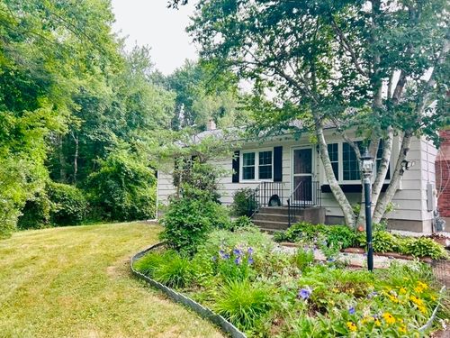 5 Main St, Acton, MA, 01720-3505 | Card Image