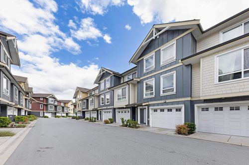 430 Duncan St, New Westminster, BC, V3M0M2 | Card Image