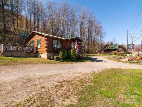 1369 Soco Rd, Maggie Valley, NC, 28751-9213 | Card Image
