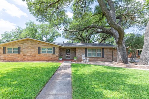 1518 Elmwood Dr, Abilene, TX, 79605-4910 | Card Image
