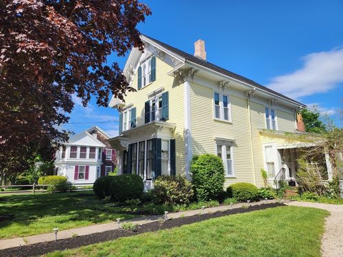 20 Green St, Kingston, MA, 02364-1428 | Card Image