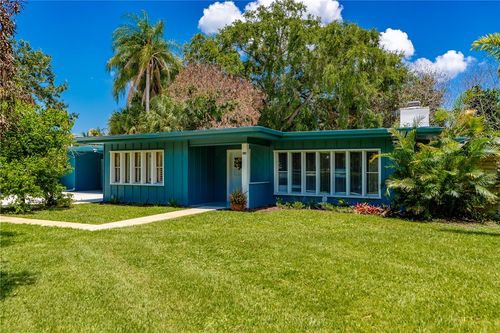 2002 Cordova Ave, Vero Beach, FL, 32960-4119 | Card Image