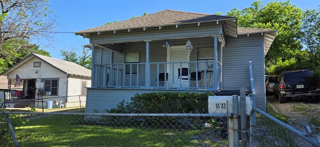 Seale St, Dallas, TX 75208