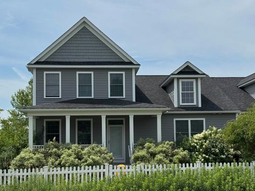 83 Flanders Ln, South Burlington, VT, 05403-4506 | Card Image