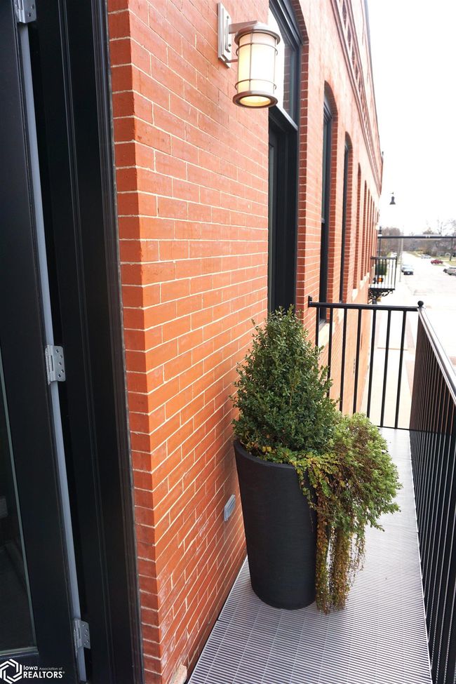201 E State St, Condo with 2 bedrooms, 3 bathrooms and null parking in Algona IA | Image 48