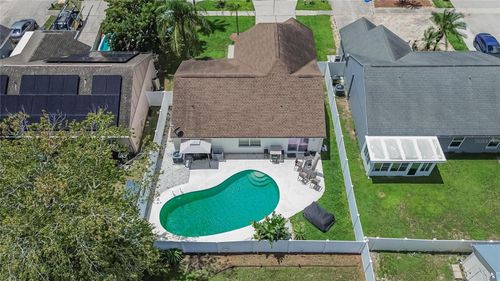 9063 Dixiana Villa Cir, TAMPA, FL, 33635-1070 | Card Image