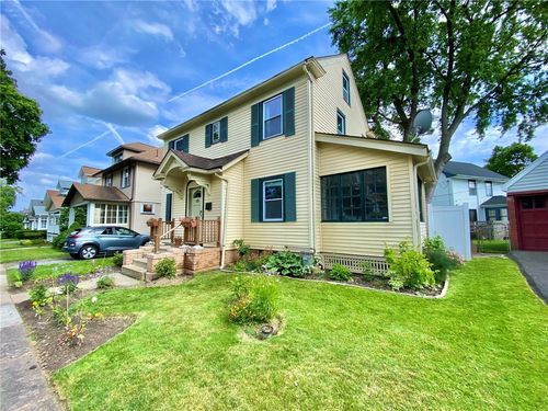 125 Devon Rd, Rochester, NY, 14619-2403 | Card Image