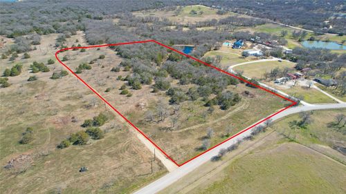 1 Northshore Lane, Valley View, TX, 76272 | Card Image