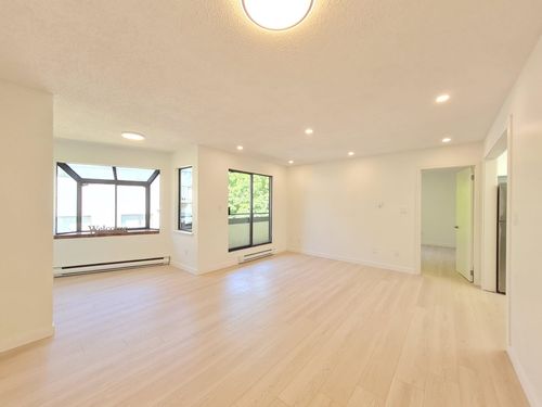 301-8645 Osler St, Vancouver, BC, V6P4E6 | Card Image
