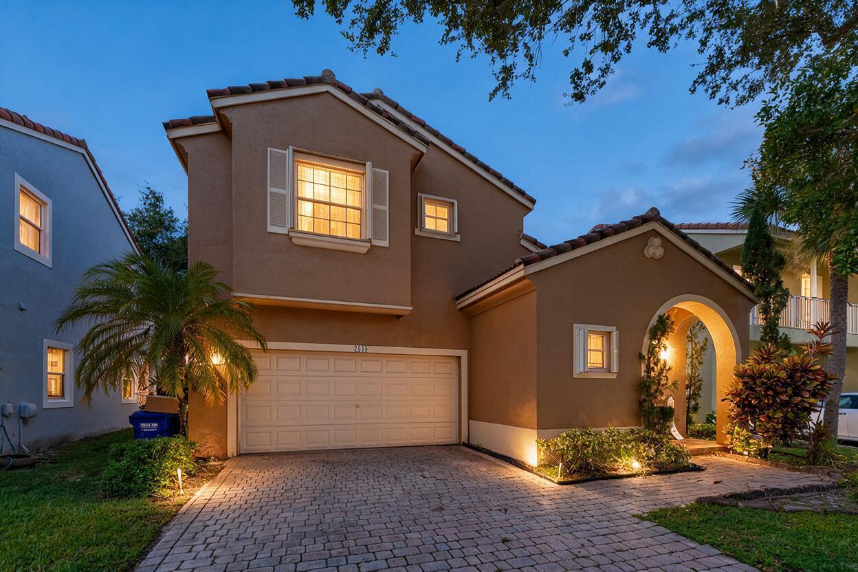 Residential in Pembroke Pines 3