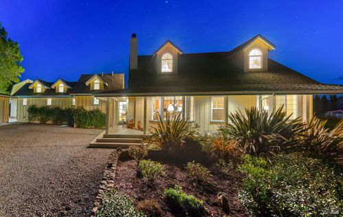 1245 Castle Rd, Sonoma, CA, 95476-4829 | Card Image