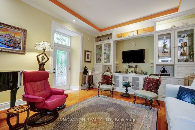 1 - 2976 Richmond Rd, Condo with 3 bedrooms, 2 bathrooms and 1 parking in Ottawa ON | Image 9