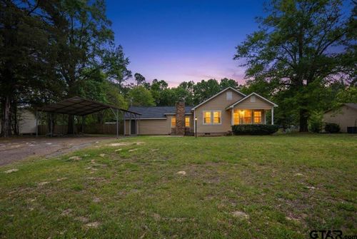 606 Glazner St, Hawkins, TX, 75765-2715 | Card Image