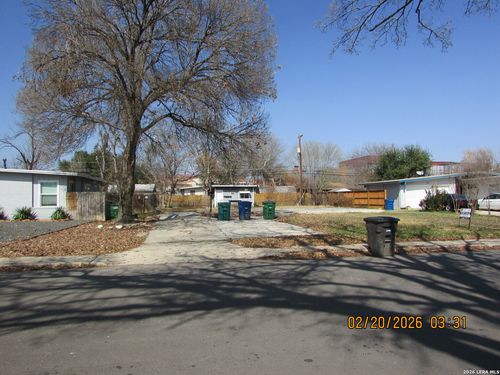 1415 Viewridge Dr, San Antonio, TX, 78213-3132 | Card Image