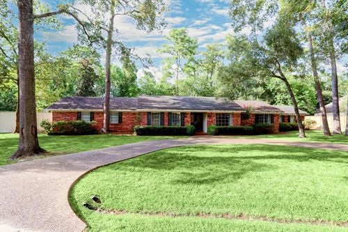 11910 Laurie Ln, Houston, TX, 77024-5032 | Card Image
