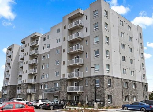 {{alt}} | Card Image