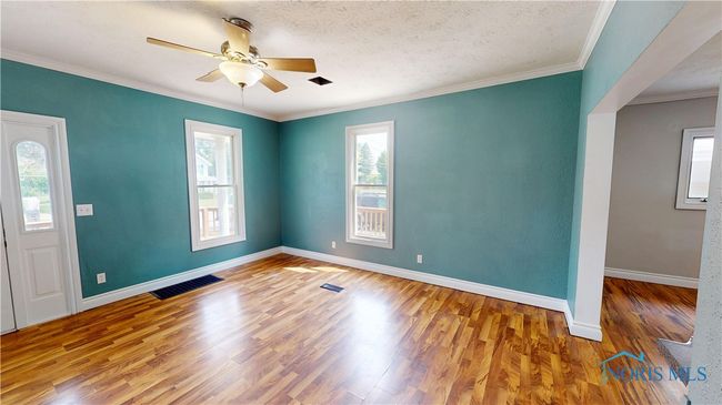 628 Maple St, House other with 3 bedrooms, 3 bathrooms and 3 parking in Clyde OH | Image 4