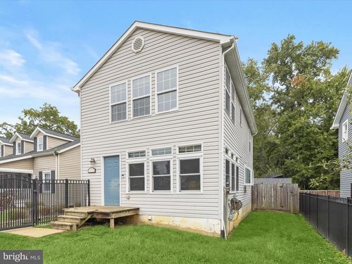 1619 Shore Dr, EDGEWATER, MD, 21037-3021 | Card Image