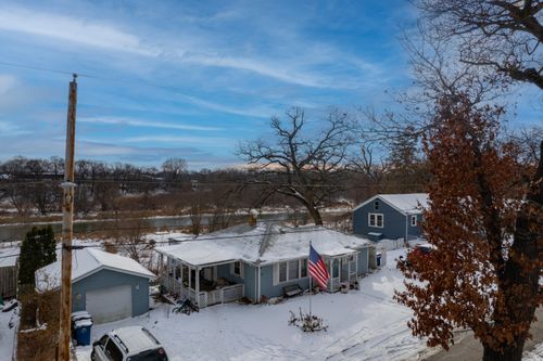 4533 Willow Dr, Lake Station, IN, 46405-1825 | Card Image