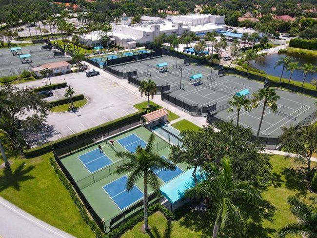 9684 Arbor View Dr N, House other with 2 bedrooms, 2 bathrooms and null parking in Boynton Beach FL | Image 48