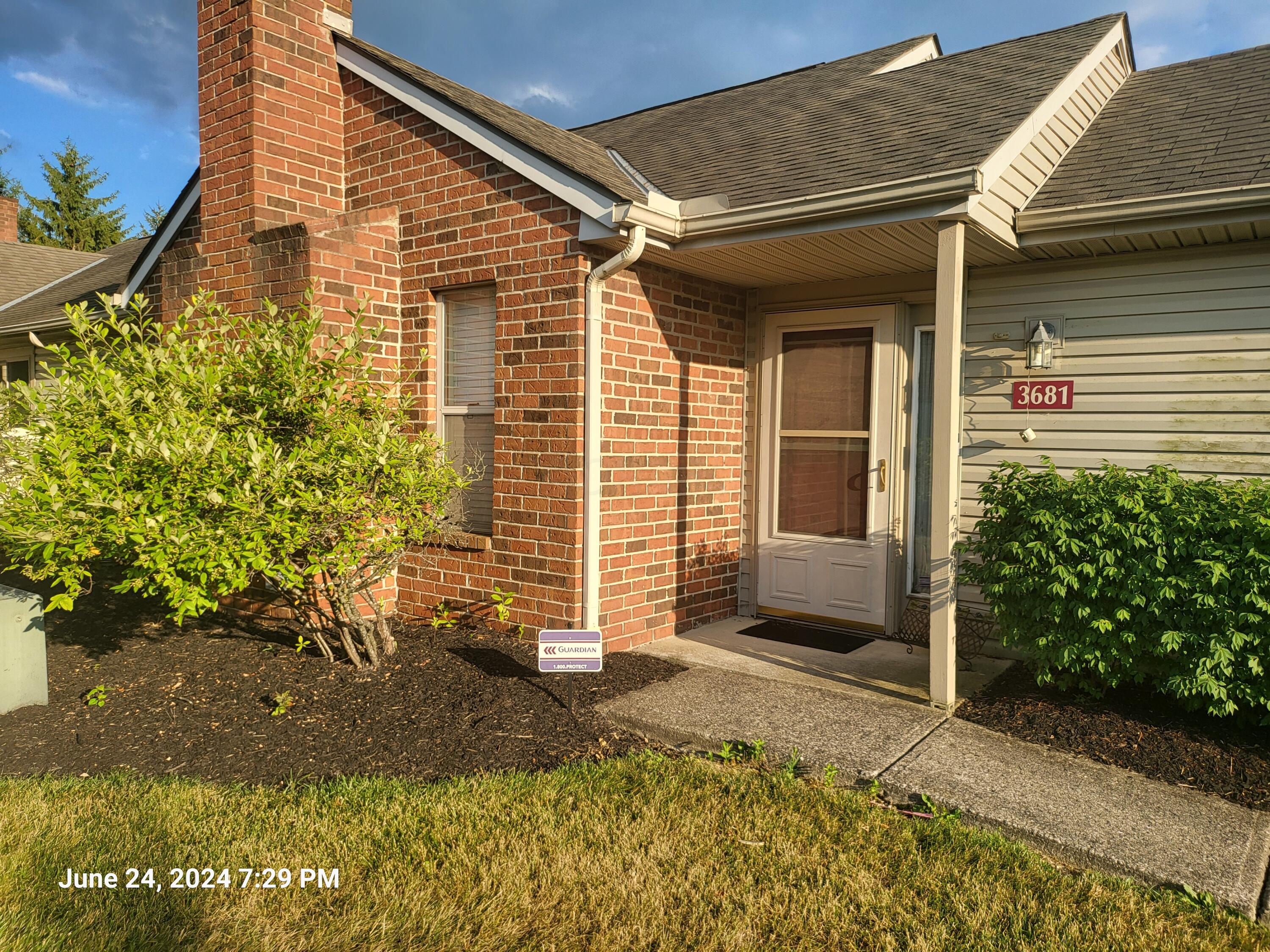 Charlemonte Way, Canal Winchester, OH 43110