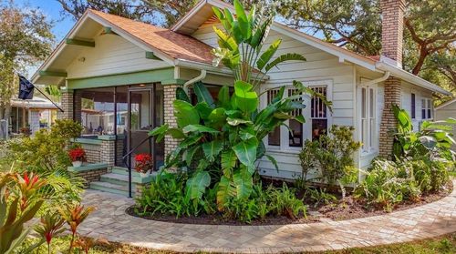 5318 20th Ave S, GULFPORT, FL, 33707-4910 | Card Image