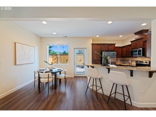 16085 Se Kingbird Dr, House attached with 3 bedrooms, 3 bathrooms and 1 parking in Clackamas OR | Image 15