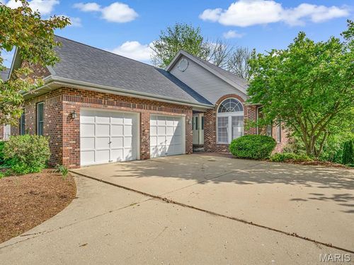 1 Eagle Ct, Edwardsville, IL, 62025-3628 | Card Image