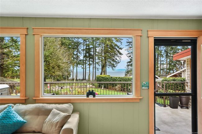 1625 Queequeg Trnabt, House other with 3 bedrooms, 3 bathrooms and 4 parking in Gabriola Island BC | Image 5