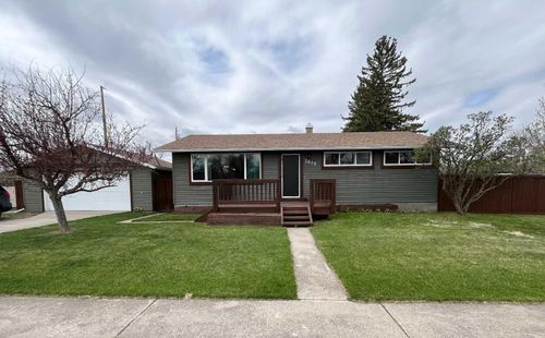 2619 5 Ave, Fort Macleod, AB, T0L0Z0 | Card Image